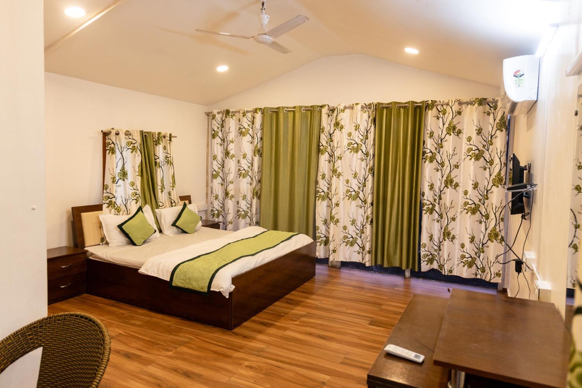 The Riverine Stay By The Lake Igatpuri Exterior foto